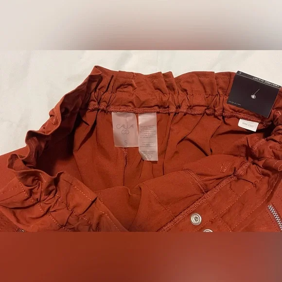 💃 CALIA by CARRIE UNDERWOOD Journey Collection high-rise Paperbag Shorts Size S - Picture 3 of 3